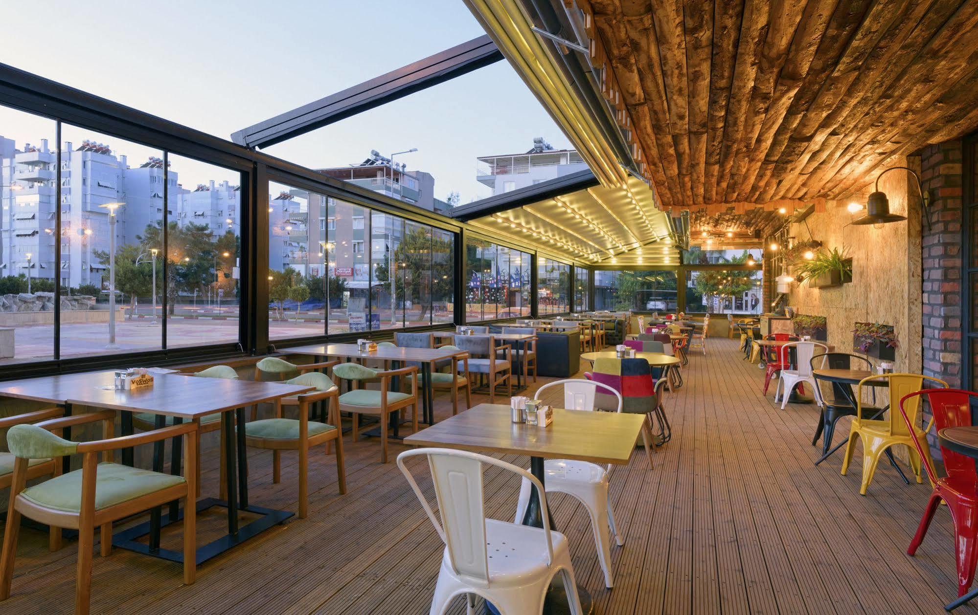 Voswos Garage Coffee Hotel Antalya Zewnętrze zdjęcie