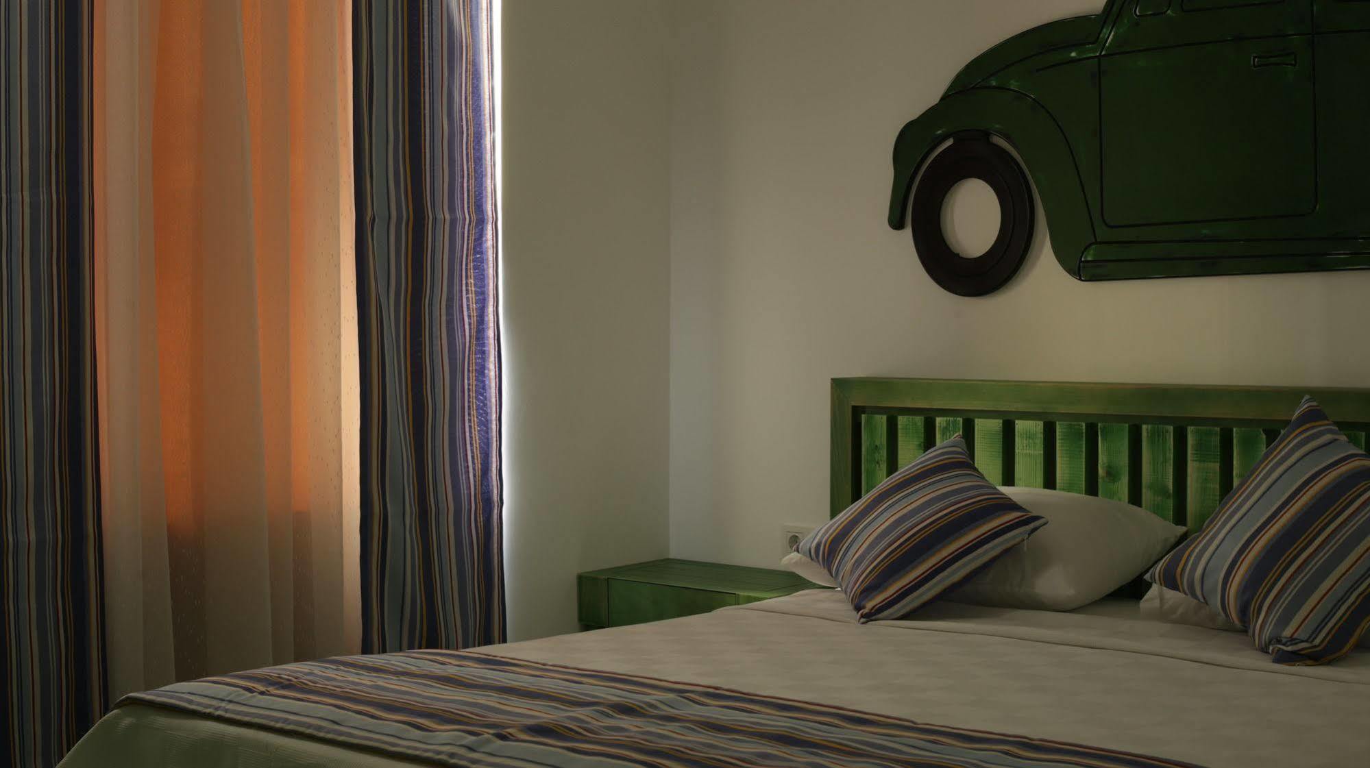 Voswos Garage Coffee Hotel Antalya Zewnętrze zdjęcie